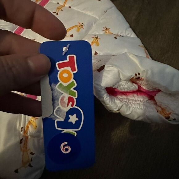 TOYS R US heavy weight girls puffer with lining and color popped Geoffrey 2T - Picture 5 of 10